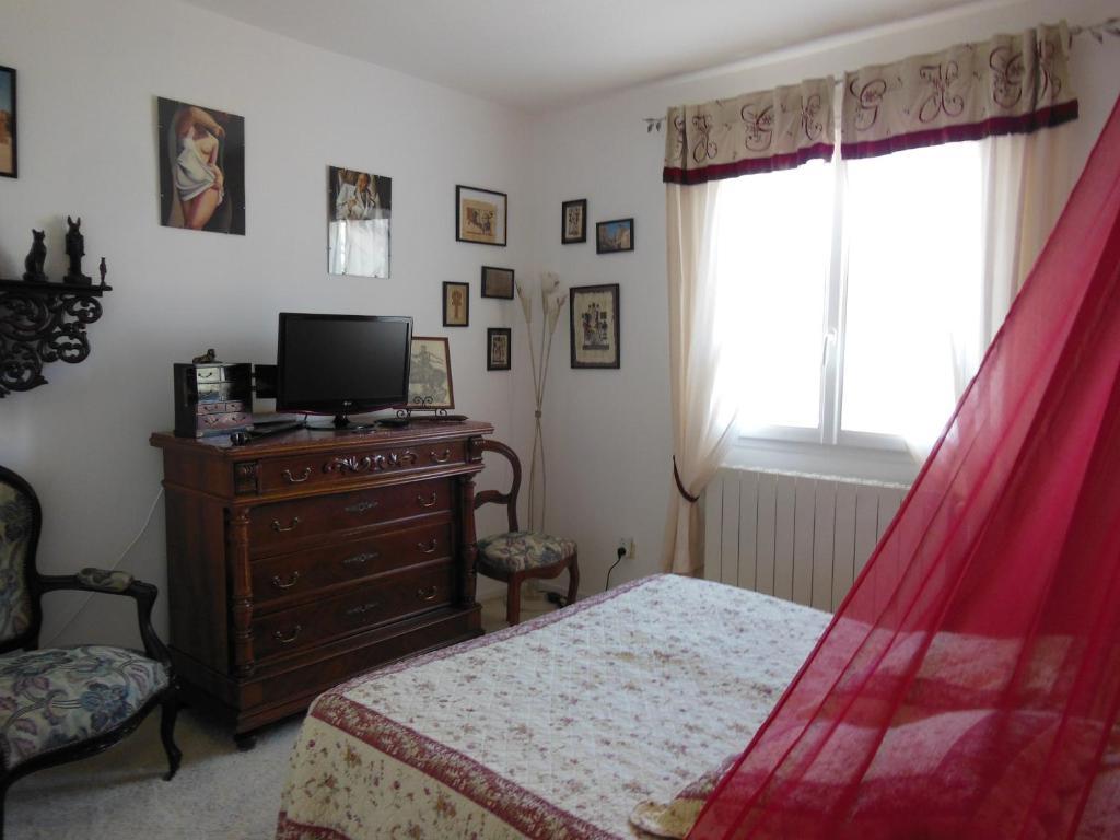 O Doux S'Home Lédenon Room photo