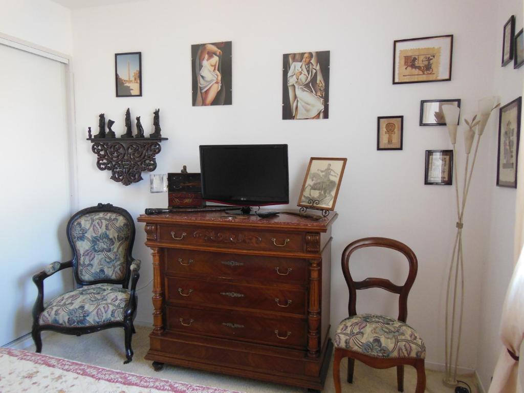 O Doux S'Home Lédenon Room photo